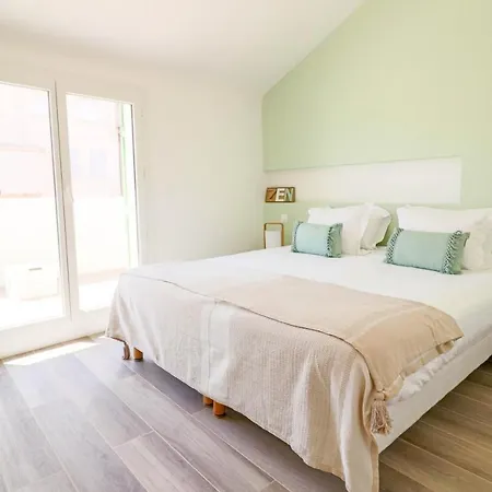 Apartment Meynadier Renovated Designer With Rooftop In Cannes